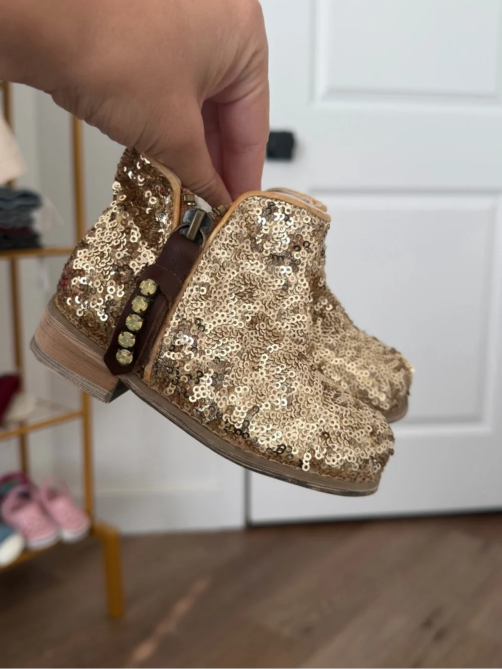 Joyfolie Gold Sequin Ankle Boots Side Zip Closure Size 6c Baby Girls
